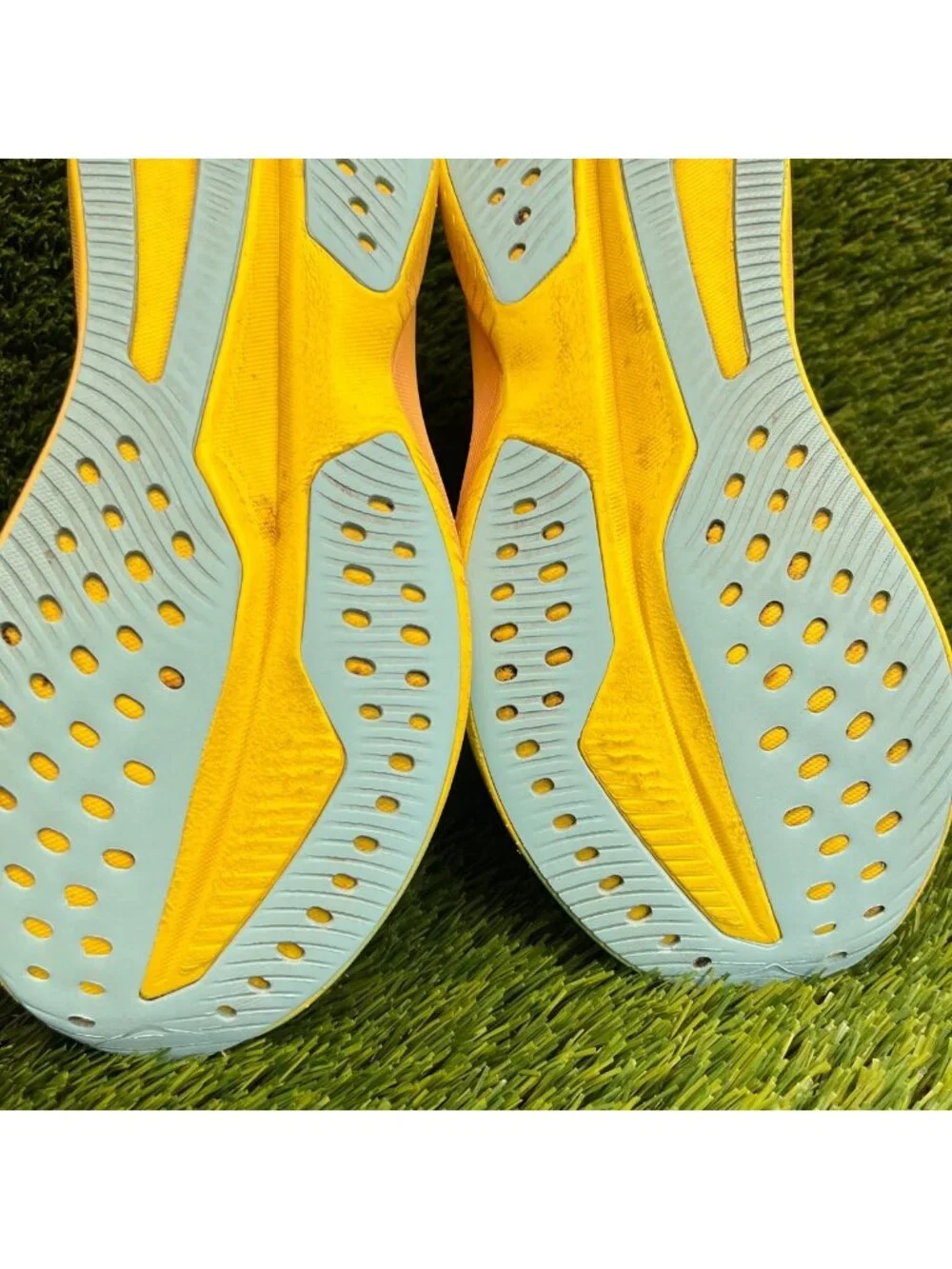 Hoka One One Mach 6 Womens Size 6.5 Gray Yellow Athletic Running Shoes Sneakers_2